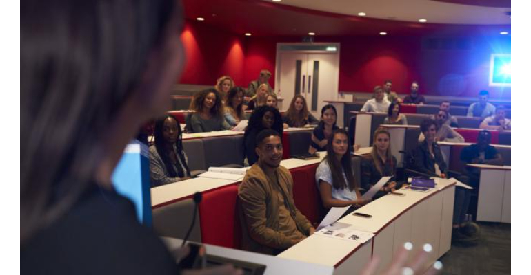 تمرین شنیداری (listening) زبان سطح پیشرفته ۱ فایل ۸