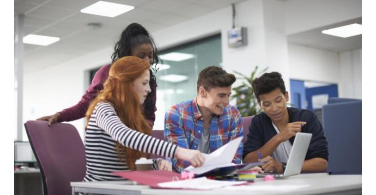 تمرین شنیداری (listening) زبان مقدماتی فایل ۷