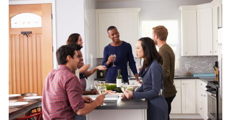 تمرین شنیداری (listening) زبان مقدماتی فایل ۸