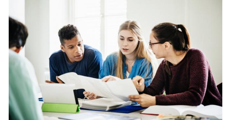 تمرین شنیداری (listening) زبان مقدماتی فایل ۱۰