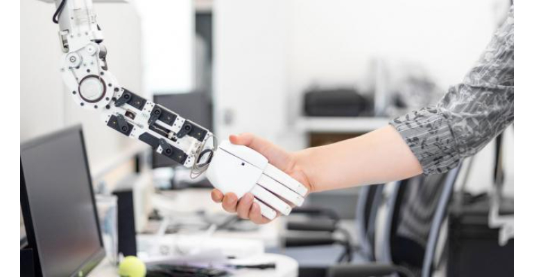 درک مطلب سطح متوسط ۱ (B1) به همراه تمرین Robot teachers